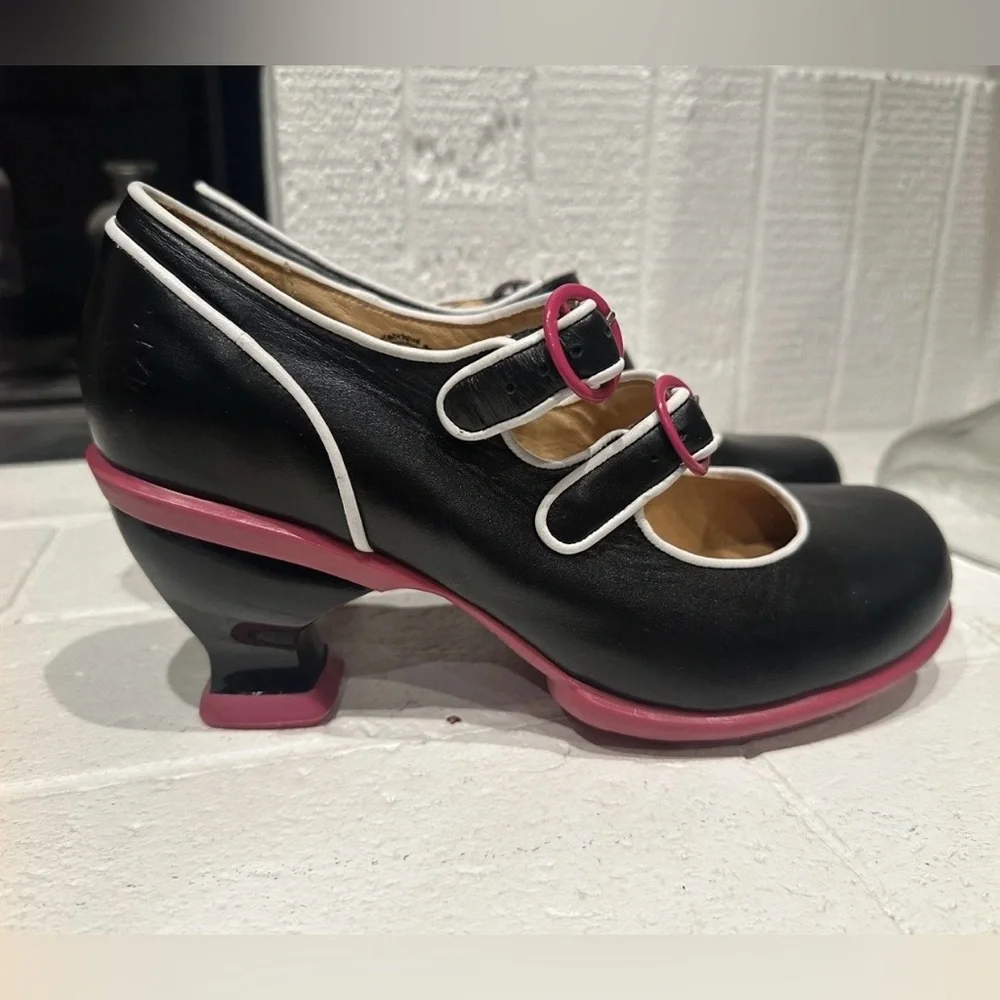 Liz Double Buckle Mary Jane Heel - Black and Pink - Picture 9 of 13